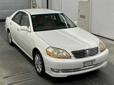 TOYOTA MARK II