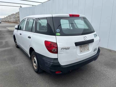 MAZDA FAMILIA VAN