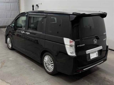 HONDA STEPWGN SPADA