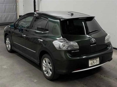 TOYOTA BLADE