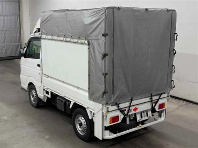 NISSAN NT100 CLIPPER