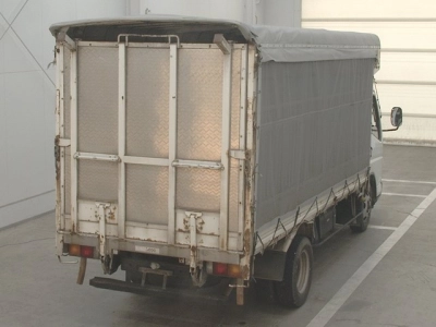 MITSUBISHI CANTER