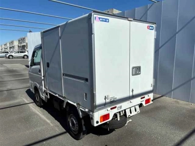 NISSAN NT100 CLIPPER