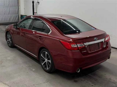 SUBARU LEGACY B4