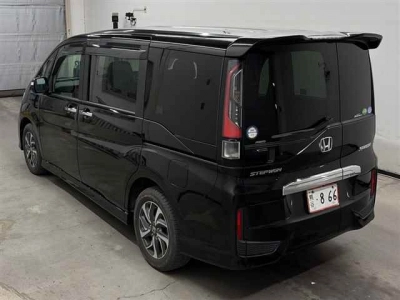 HONDA STEPWGN SPADA