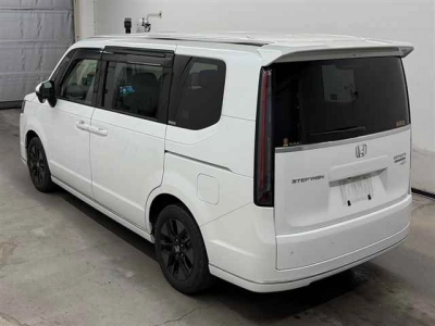 HONDA STEPWGN SPADA
