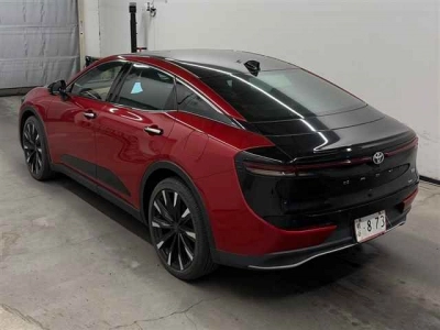 TOYOTA CROWN CROSSOVER