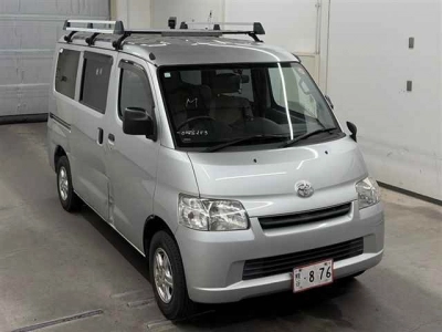 TOYOTA TOWN ACE VAN