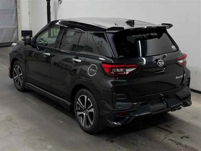 DAIHATSU ROCKY