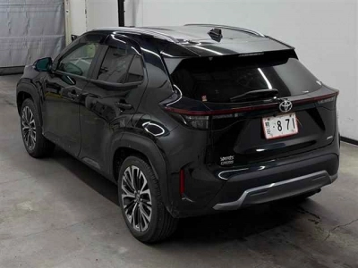 TOYOTA YARIS CROSS