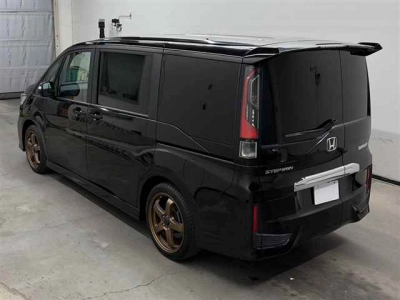 HONDA STEPWGN SPADA