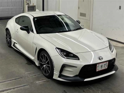 TOYOTA GR86