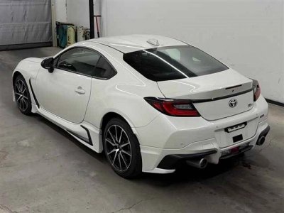 TOYOTA GR86