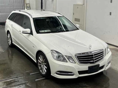 MERCEDES BENZ E CLASS STATION WAGON