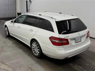 MERCEDES BENZ E CLASS STATION WAGON