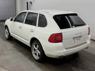 PORSCHE CAYENNE