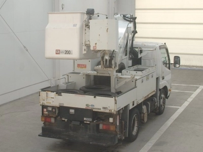 HINO DUTRO
