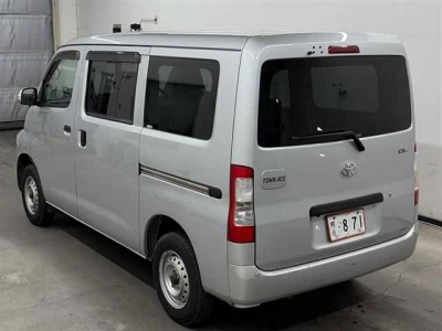 TOYOTA TOWN ACE VAN