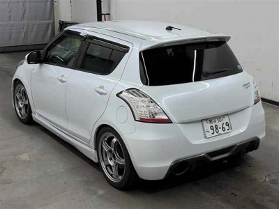 SUZUKI SWIFT SPORTS