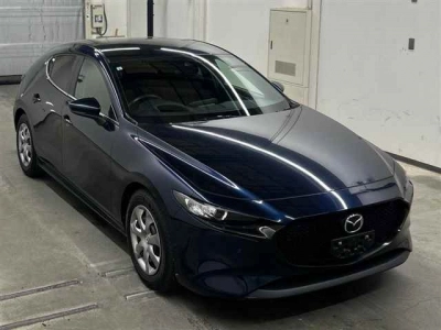 MAZDA MAZDA3