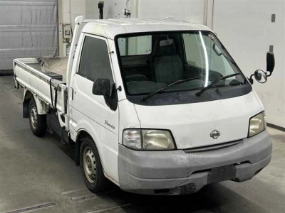 NISSAN VANETTE TRUCK