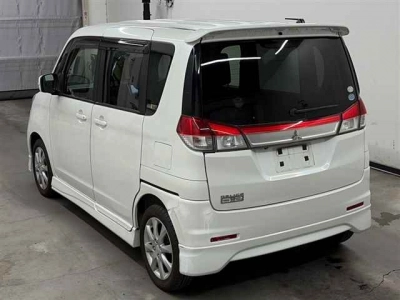 MITSUBISHI DELICA D:2