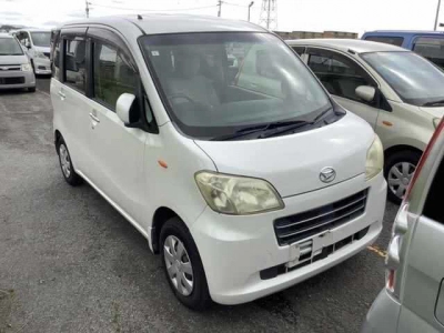 DAIHATSU TANTO EXE