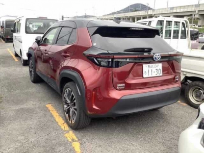 TOYOTA YARIS CROSS