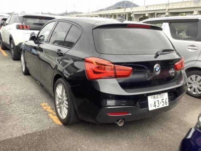 BMW 1 SERIES