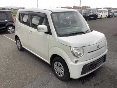 SUZUKI MRWAGON