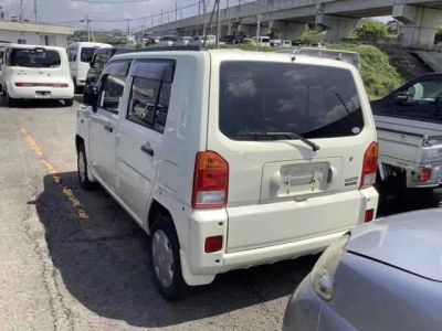 DAIHATSU NAKED