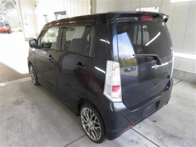 SUZUKI WAGON R STINGRAY