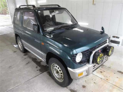 MITSUBISHI PAJERO MINI