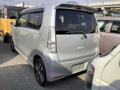SUZUKI WAGON R STINGRAY