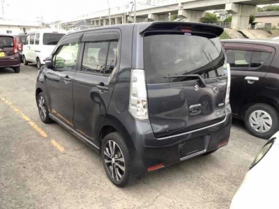 SUZUKI WAGON R STINGRAY