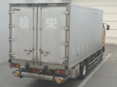 MITSUBISHI FUSO FIGHTER