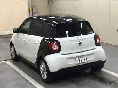 SMART FOURFOUR