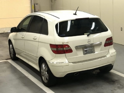 MERCEDES BENZ B CLASS