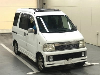 DAIHATSU ATRAI