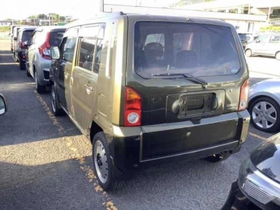 DAIHATSU NAKED