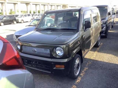 DAIHATSU NAKED