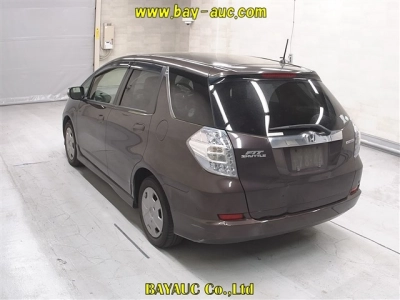 HONDA FIT SHUTTLE HYBRID
