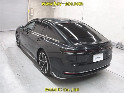 TOYOTA CROWN HYBRID