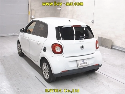 SMART FOURFOUR