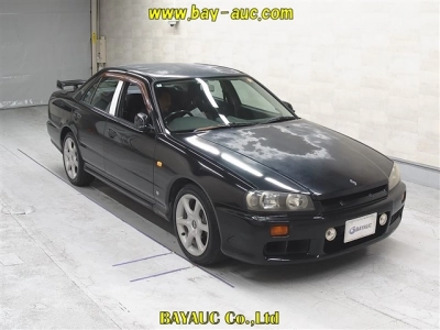 NISSAN SKYLINE