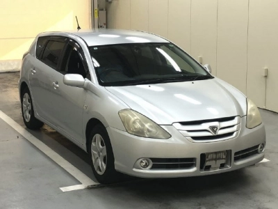 TOYOTA CALDINA