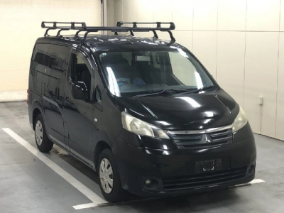 MITSUBISHI DELICA D:3