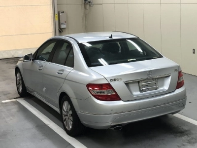 MERCEDES BENZ C CLASS