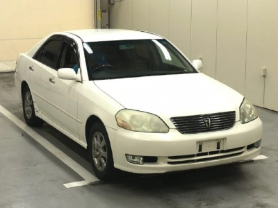 TOYOTA MARK II