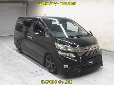 TOYOTA VELLFIRE